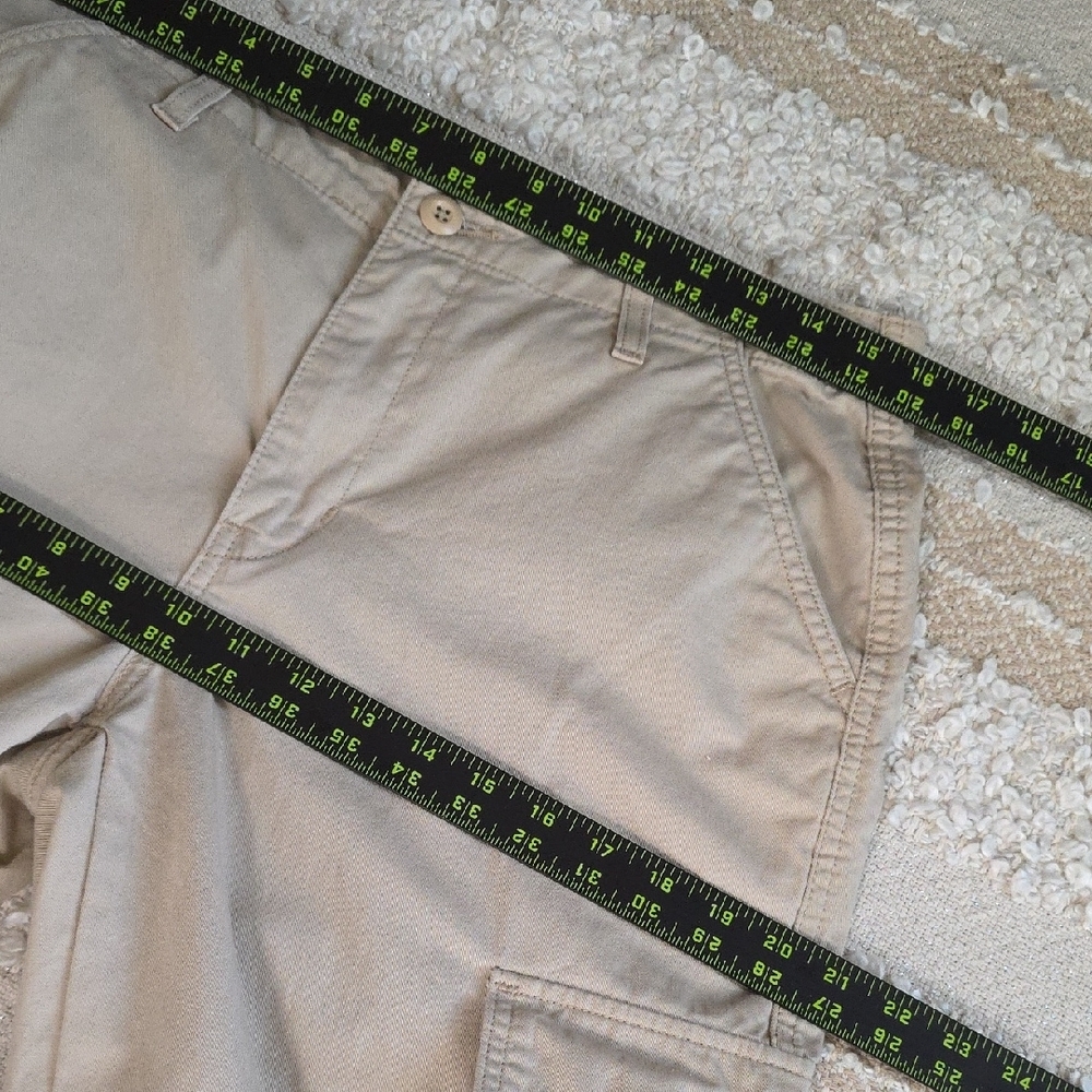 Levi's Women's Tan Wide Leg Cargo 94 Baggy Cotton Pants 29 X 30 - Picture 3 of 14